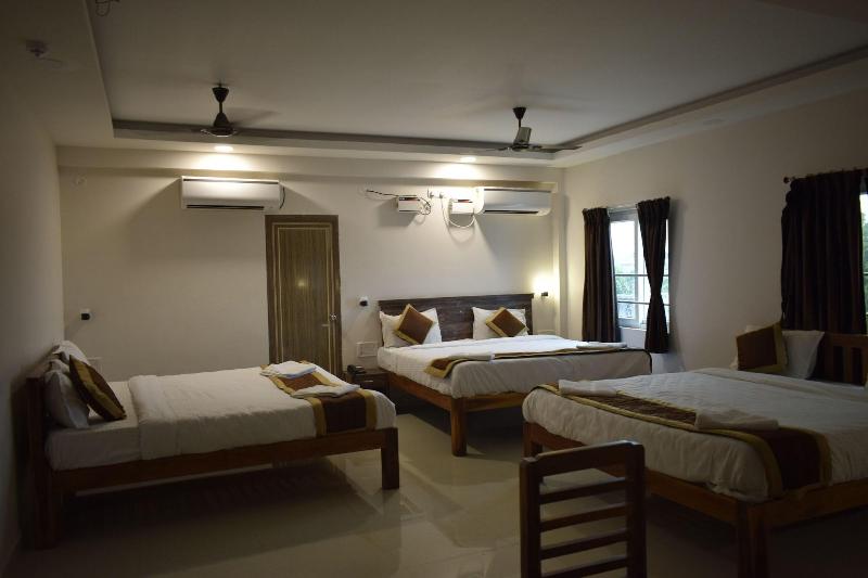 Hotel Rani and Rani Residency image
