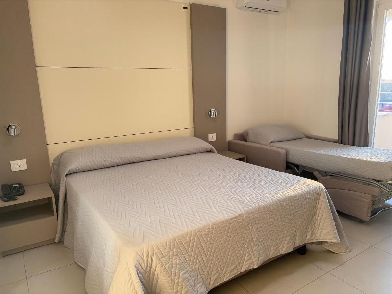 Hotel La Mela image