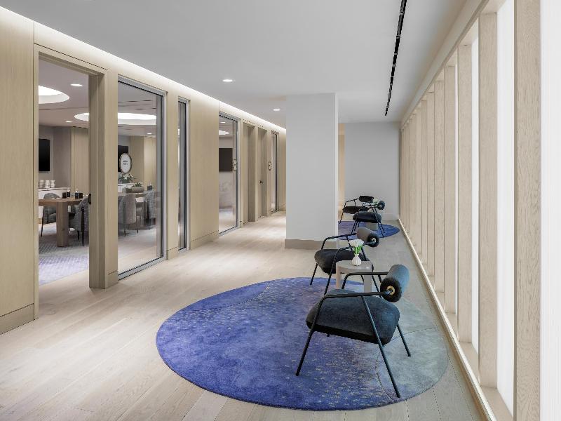The Morrow Washington Dc, Curio Collection By Hilt image