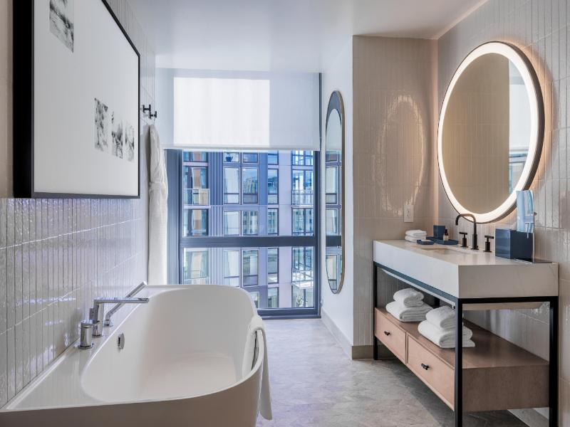 The Morrow Washington Dc, Curio Collection By Hilt image