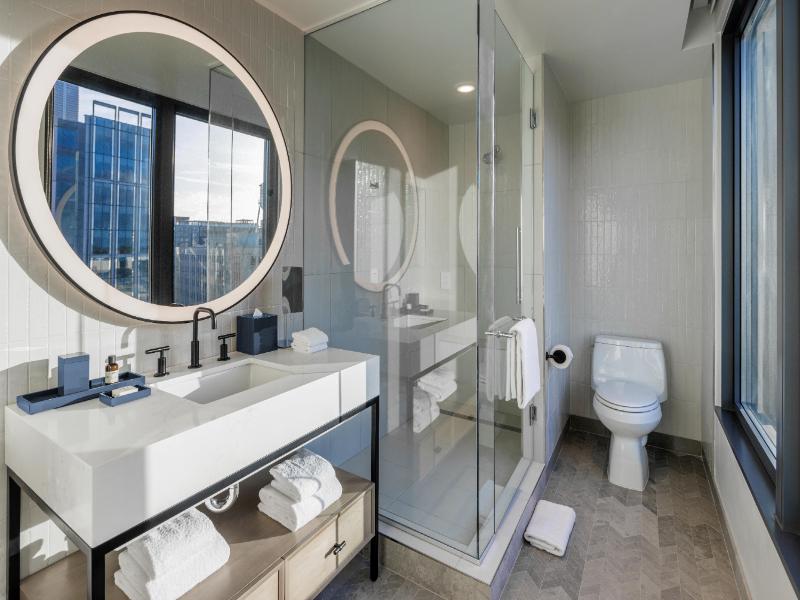 The Morrow Washington Dc, Curio Collection By Hilt image