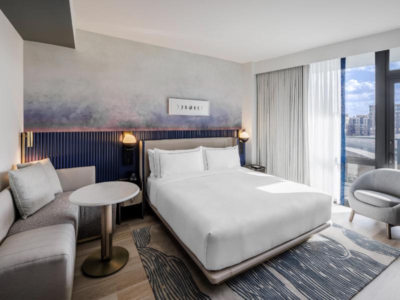 The Morrow Washington Dc, Curio Collection By Hilt image