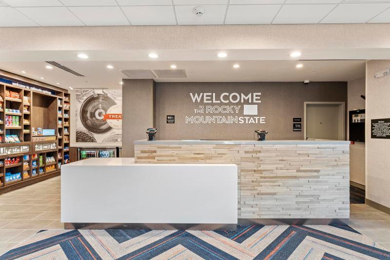 Hampton Inn Colorado Springs Northeast image