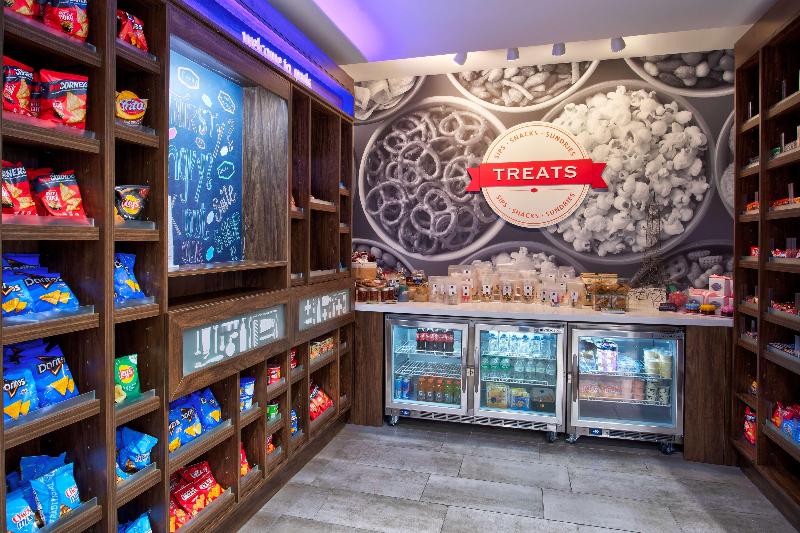 Hampton Inn By Hilton Paris image