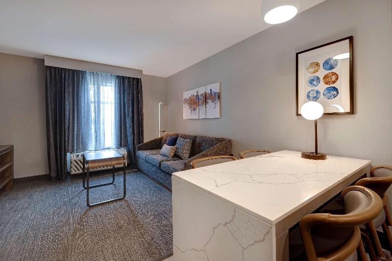 Homewood Suites By Hilton Oak Creek Milwaukee image