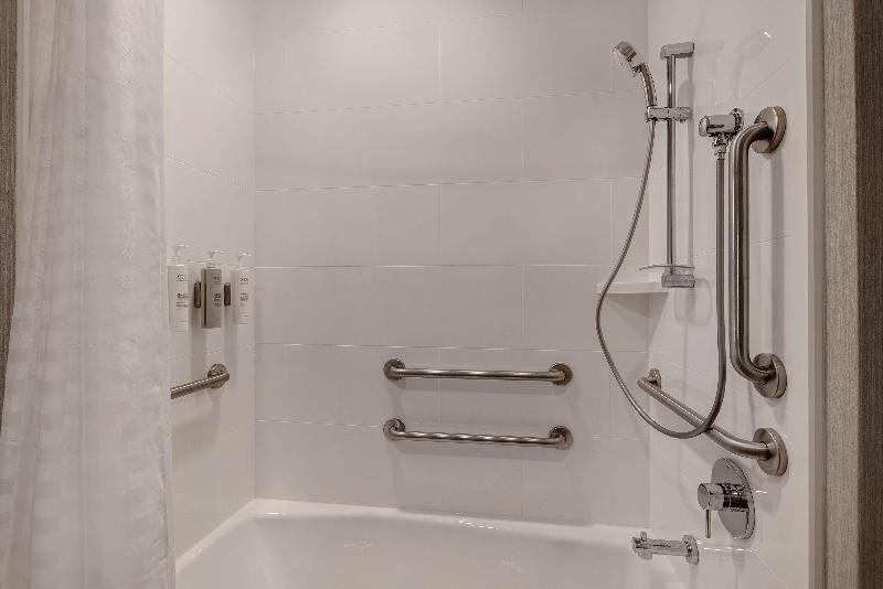 Homewood Suites By Hilton Oak Creek Milwaukee image