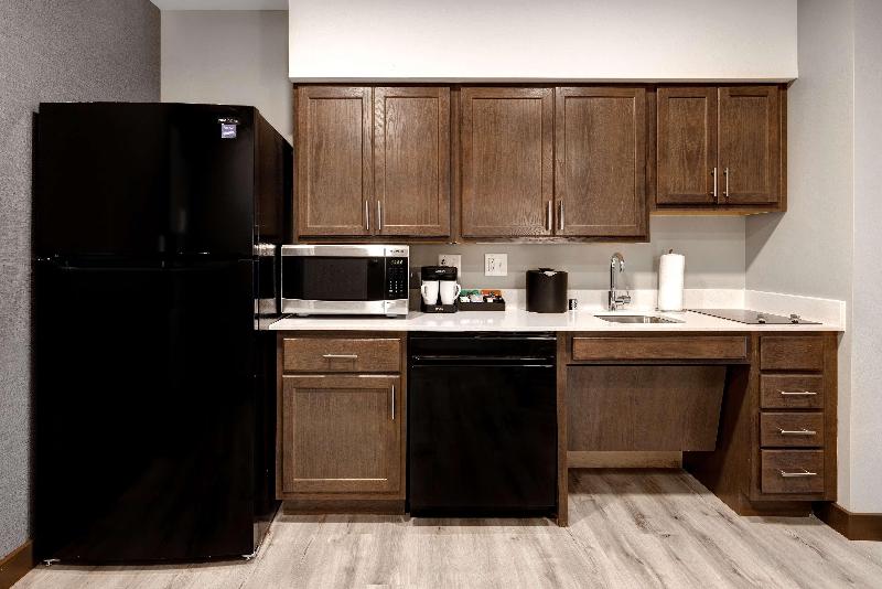 Homewood Suites By Hilton Oak Creek Milwaukee image
