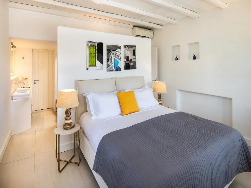 Anema Boutique Hotel &Villas Santorini image