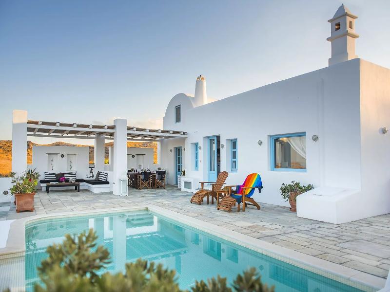 Anema Boutique Hotel &Villas Santorini image