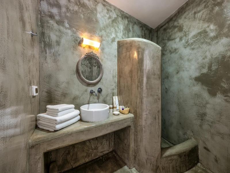 Anema Boutique Hotel &Villas Santorini image