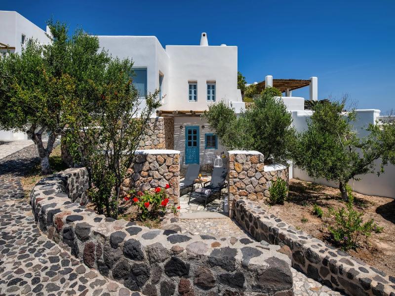 Anema Boutique Hotel &Villas Santorini image