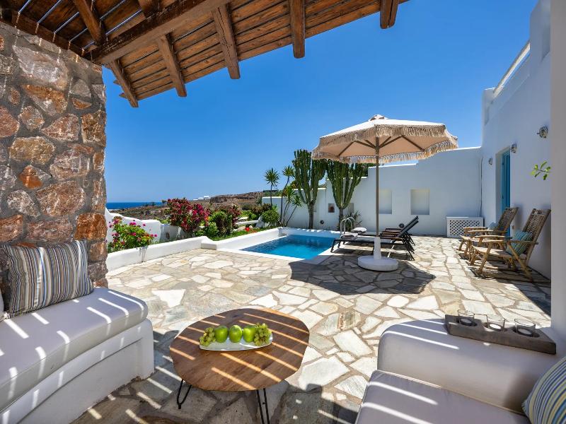 Anema Boutique Hotel &Villas Santorini image