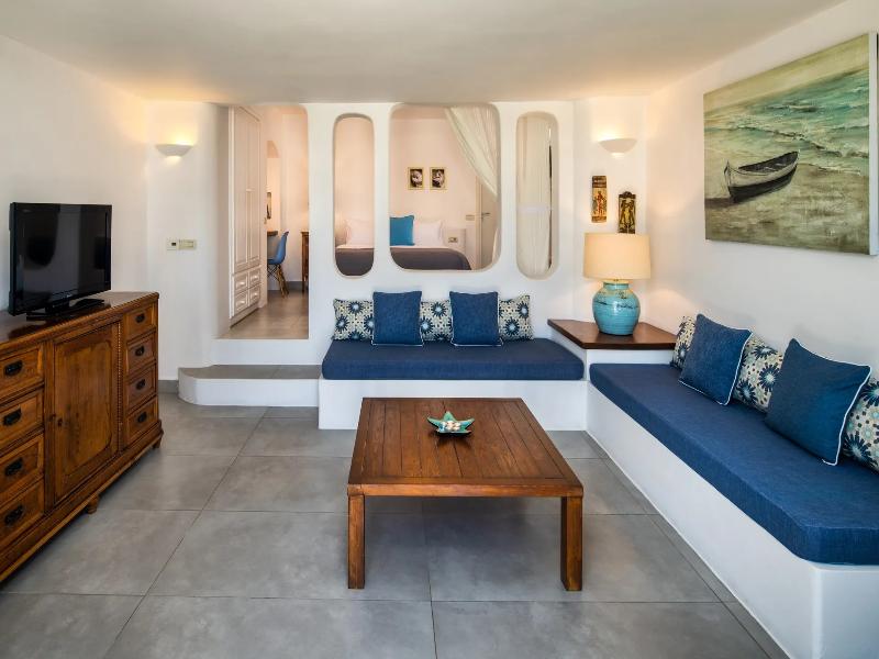 Anema Boutique Hotel &Villas Santorini image