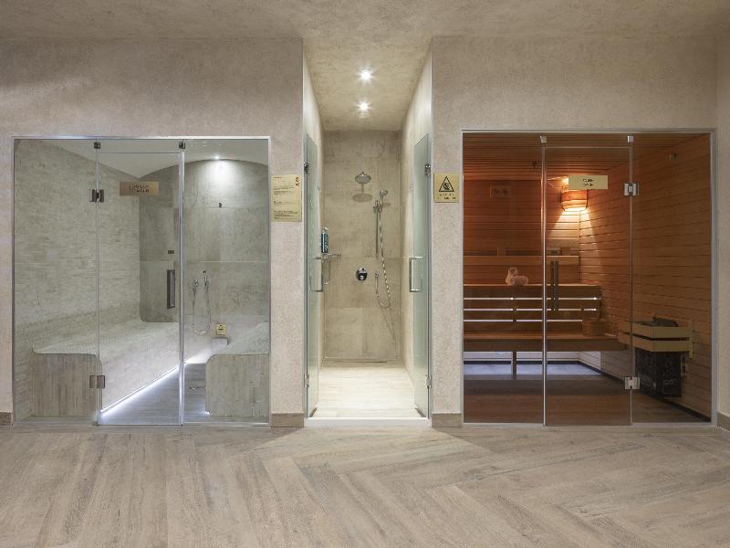 DoubleTree by Hilton Plovdiv Center image