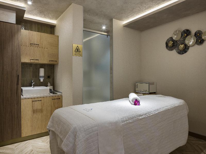 DoubleTree by Hilton Plovdiv Center image