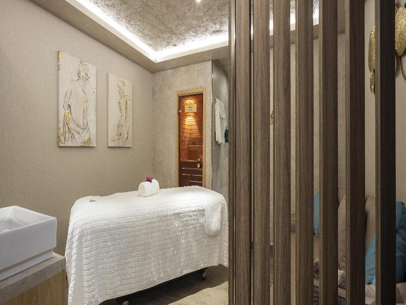 DoubleTree by Hilton Plovdiv Center image