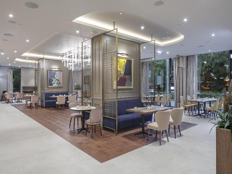 DoubleTree by Hilton Plovdiv Center — restaurant