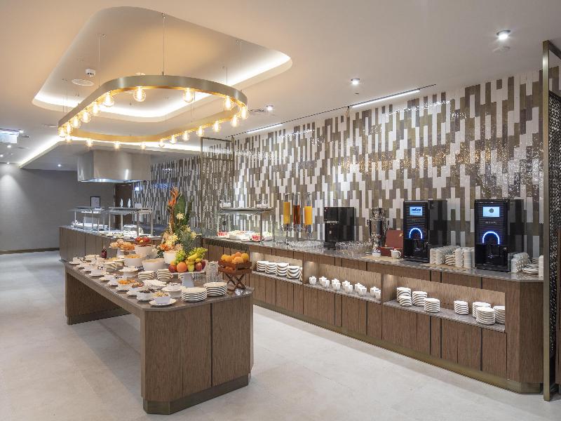 DoubleTree by Hilton Plovdiv Center image