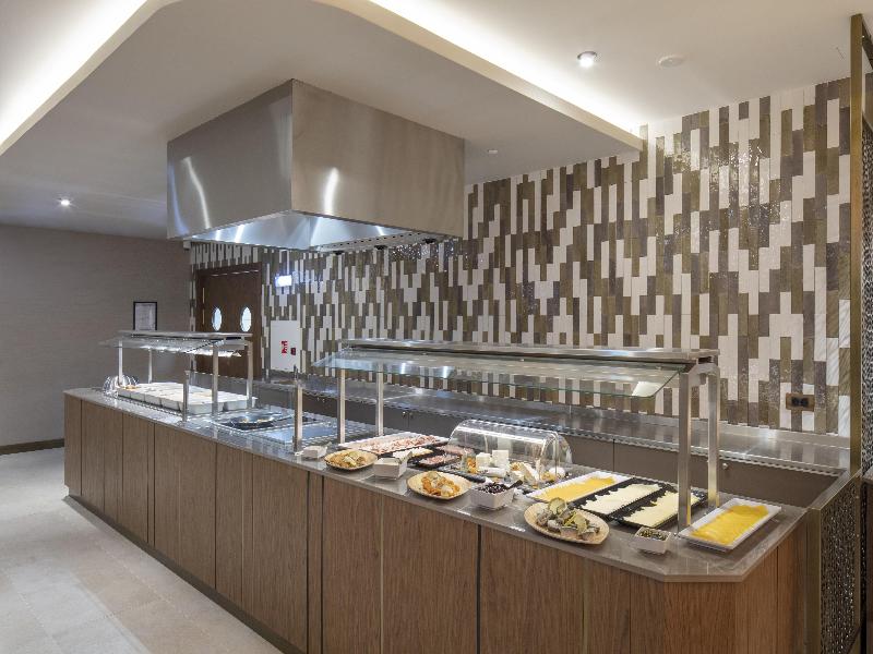 DoubleTree by Hilton Plovdiv Center image