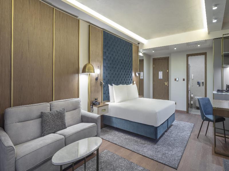 DoubleTree by Hilton Plovdiv Center image