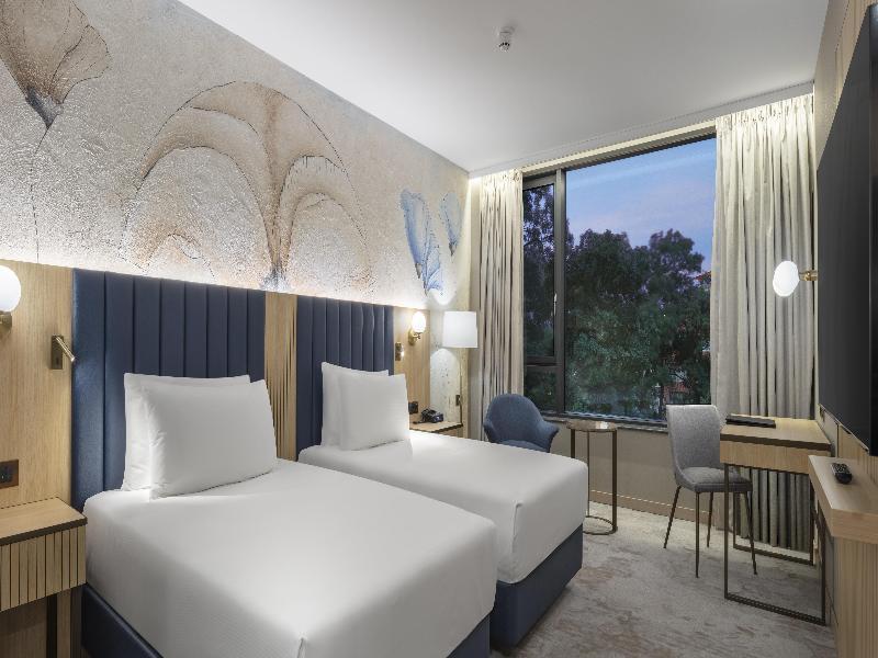 DoubleTree by Hilton Plovdiv Center image