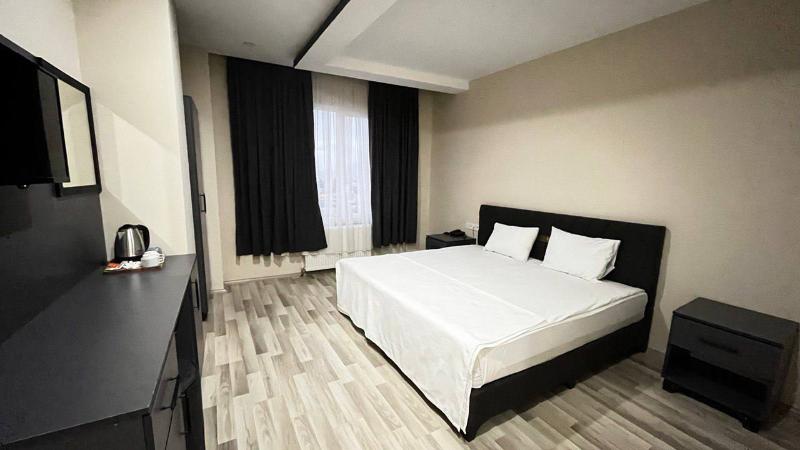 Atlihan Plus Hotel image