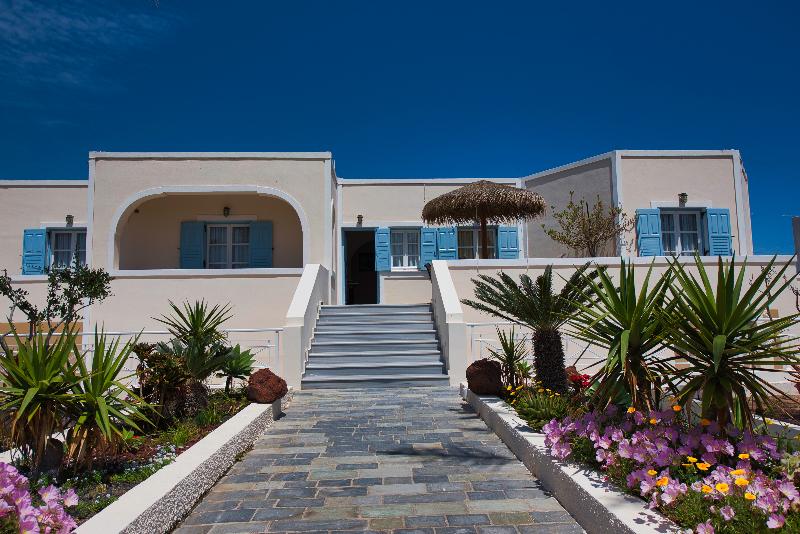 Villa Nikos Karamolegos