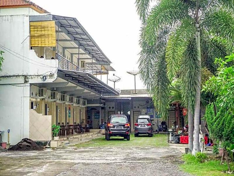 Reddoorz Near Penimbangan Beach Singaraja image