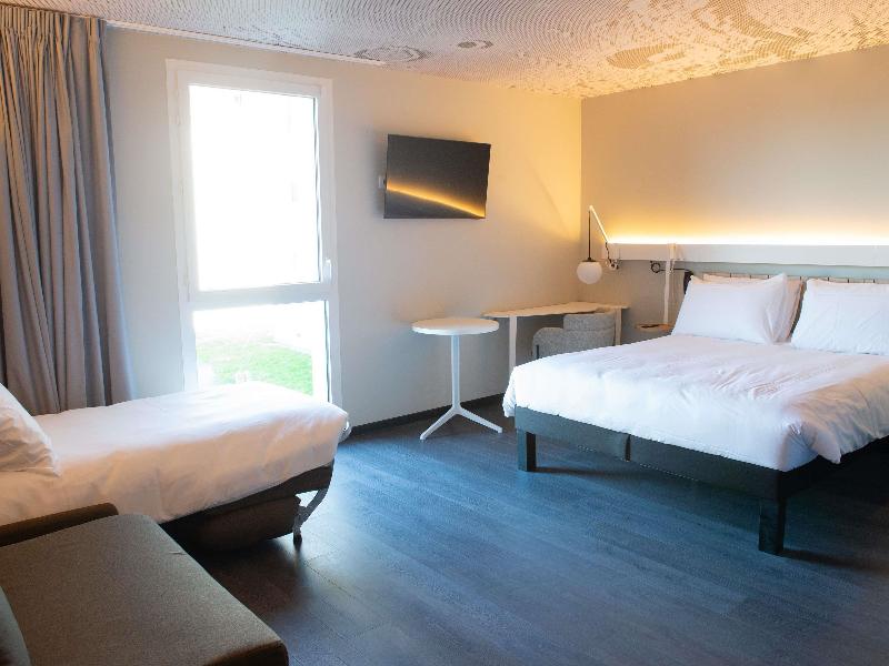 Ibis Montlhery Paris Sud image