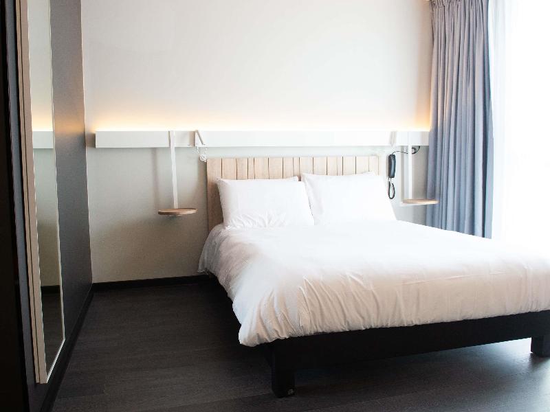 Ibis Montlhery Paris Sud image