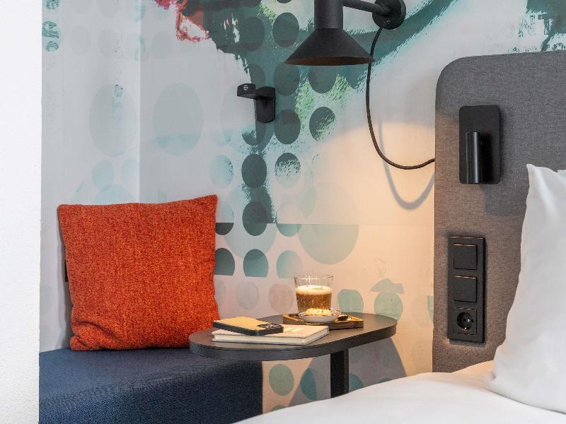Ibis Styles Delft City Centre image