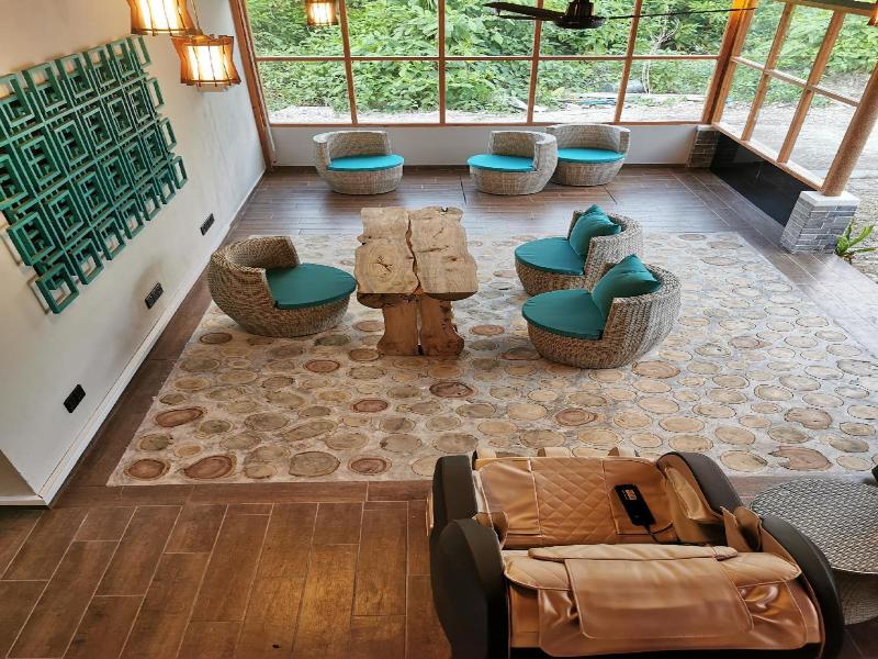 Village Hideaways Spas