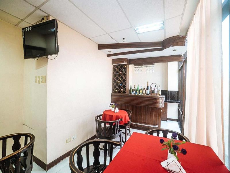Reddoorz Near Ormoc Port Terminal — restaurant