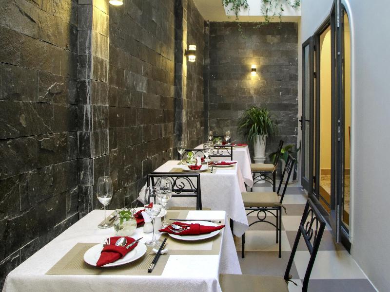 Uptown Hoi An Hotel image