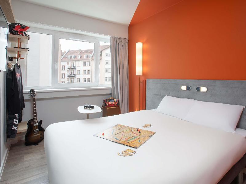 Ibis Budget Strasbourg Centre Republique image