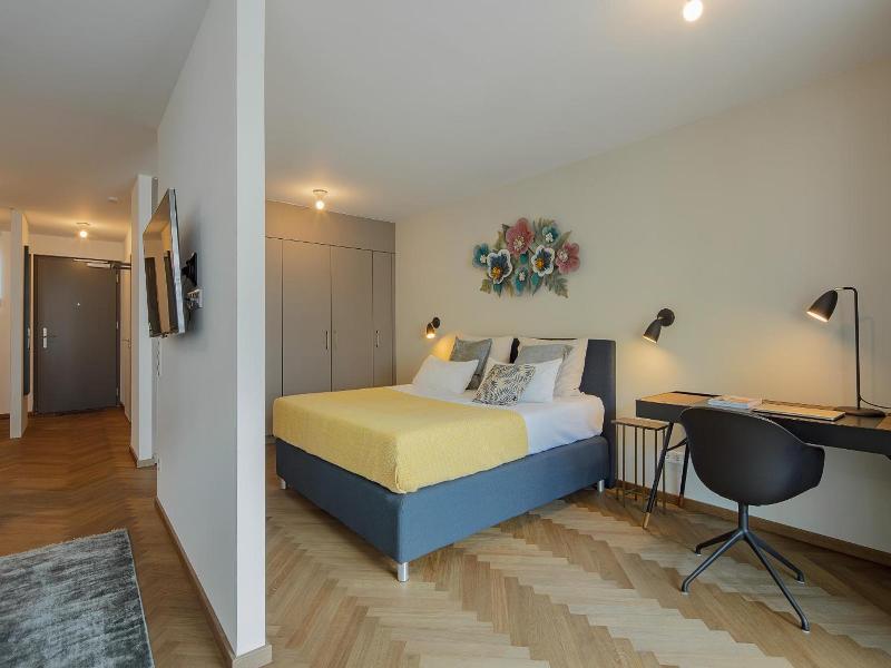 Dd Suites Serviced Apartments image
