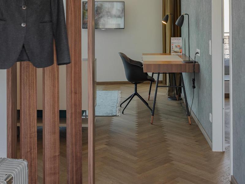 Dd Suites Serviced Apartments image