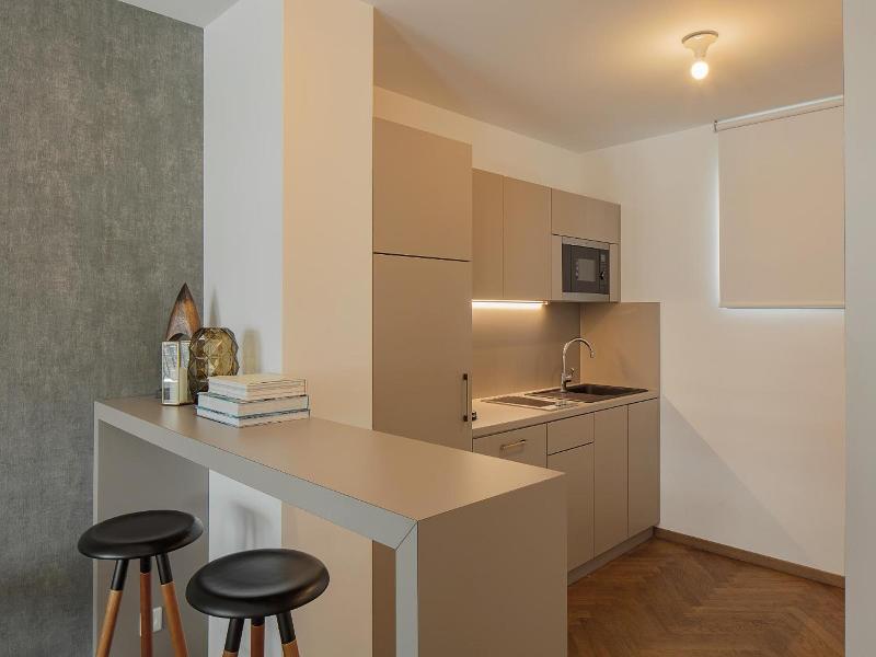 Dd Suites Serviced Apartments image