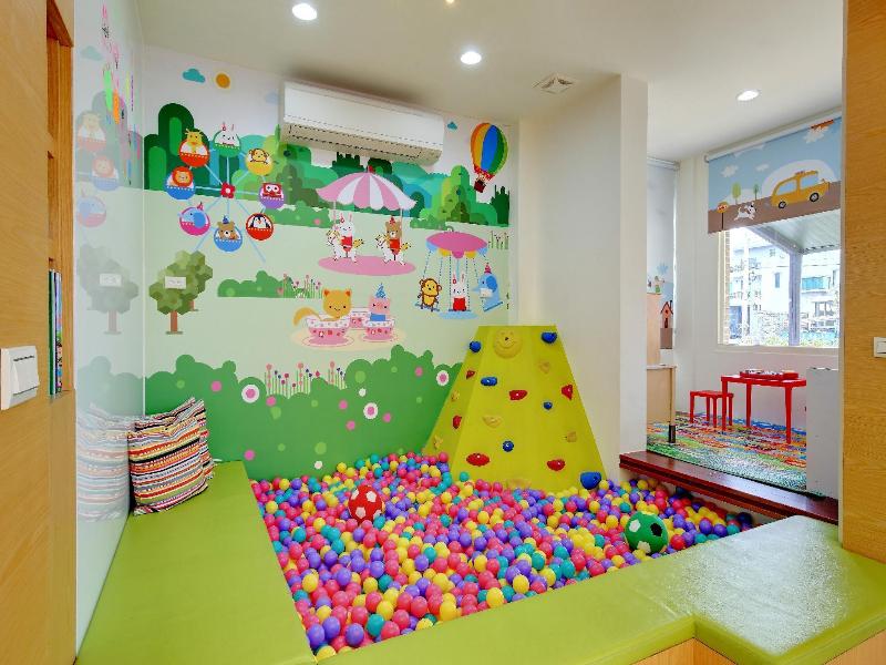 Kids Paradise image