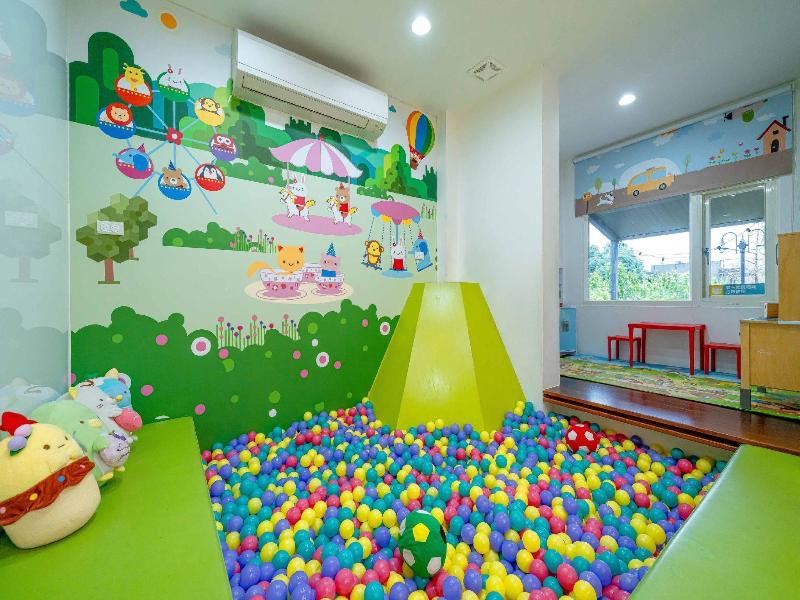 Kids Paradise image