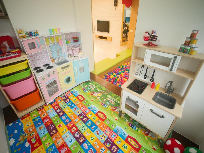 Kids Paradise image