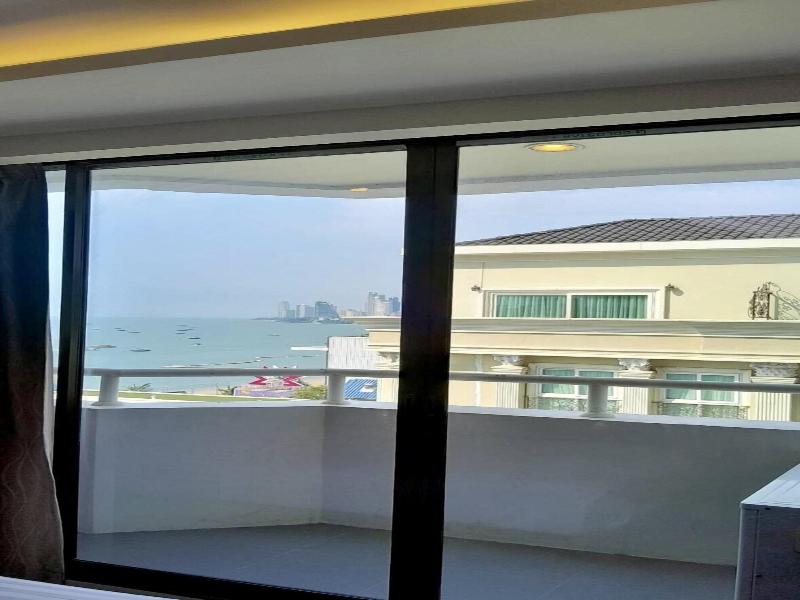 Hermann Hotel Pattaya Sha Extra Plus image