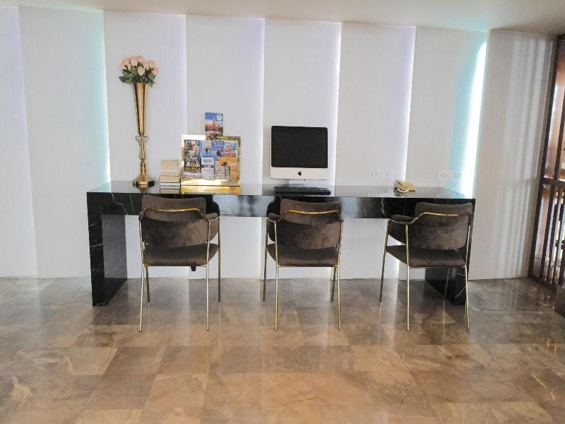 Hermann Hotel Pattaya Sha Extra Plus image