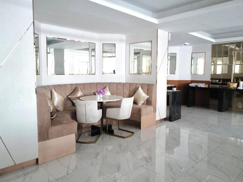 Hermann Hotel Pattaya Sha Extra Plus image