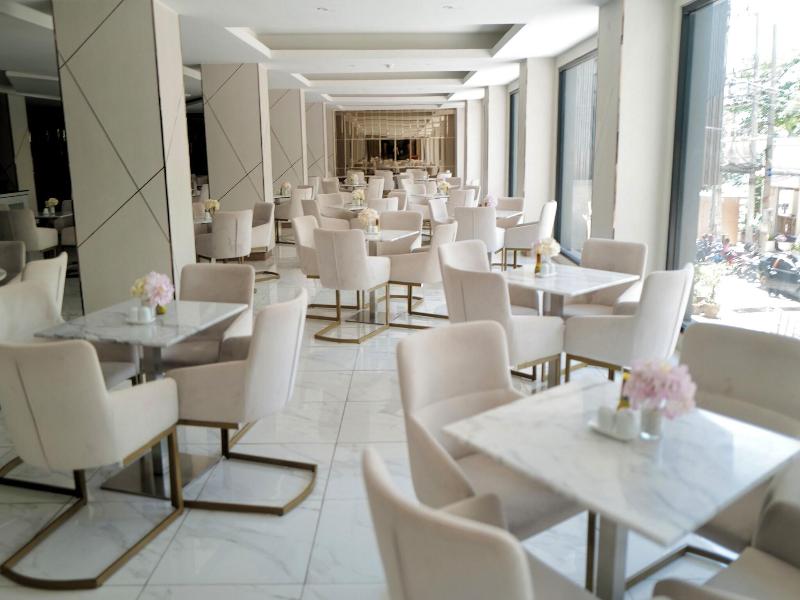 Hermann Hotel Pattaya Sha Extra Plus image