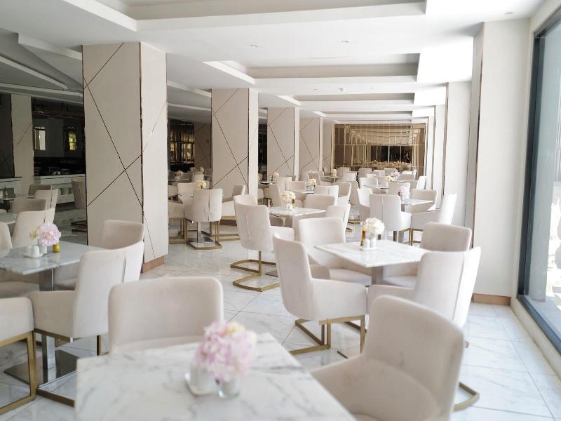 Hermann Hotel Pattaya Sha Extra Plus image