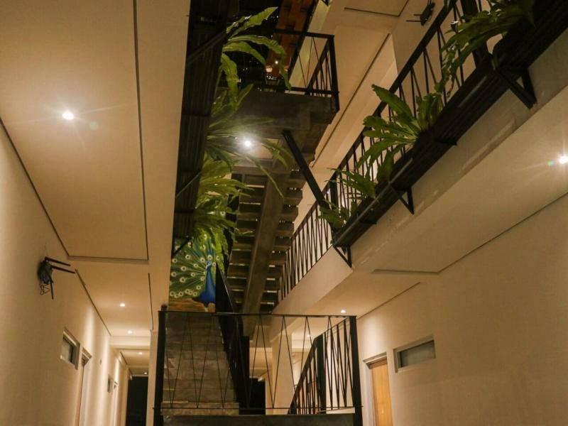 Rion Hostel Bogor image