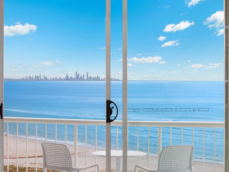Meridian Tower Apartments image