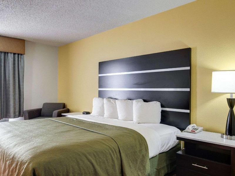 Sleep Inn Bronx image
