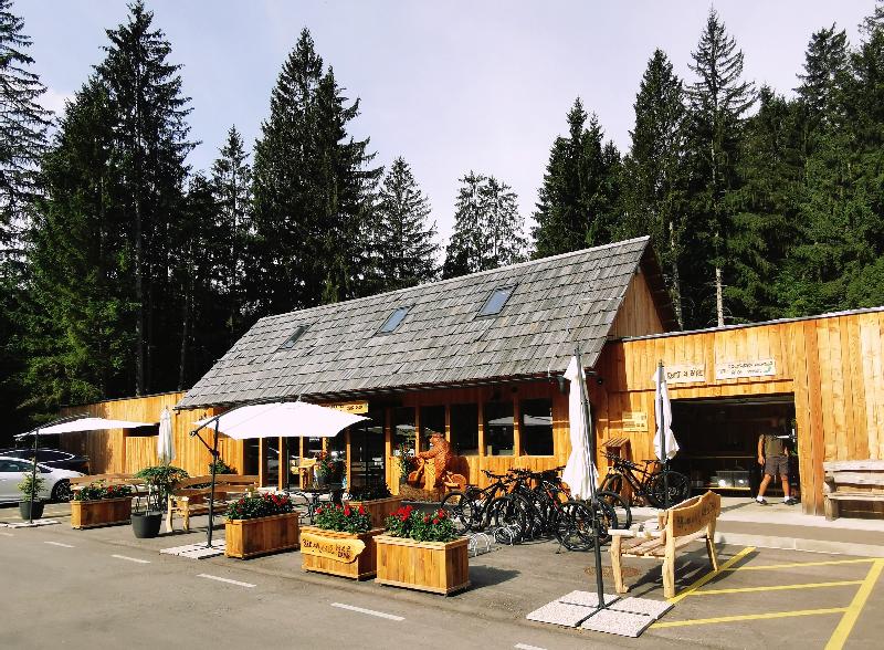 Ribno Luxury Glamping image